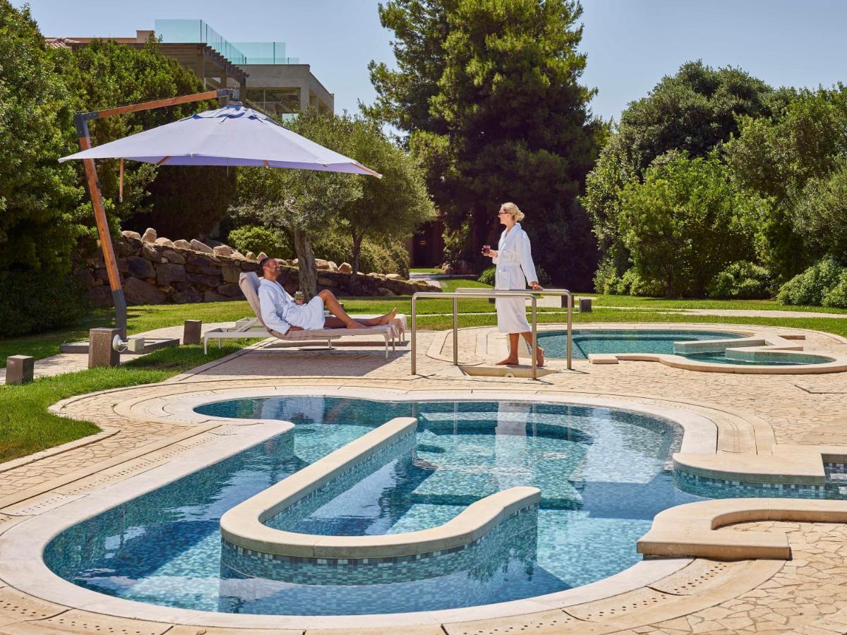 Baia Di Chia Resort Sardinia, Curio Collection By Hilton Екстер'єр фото