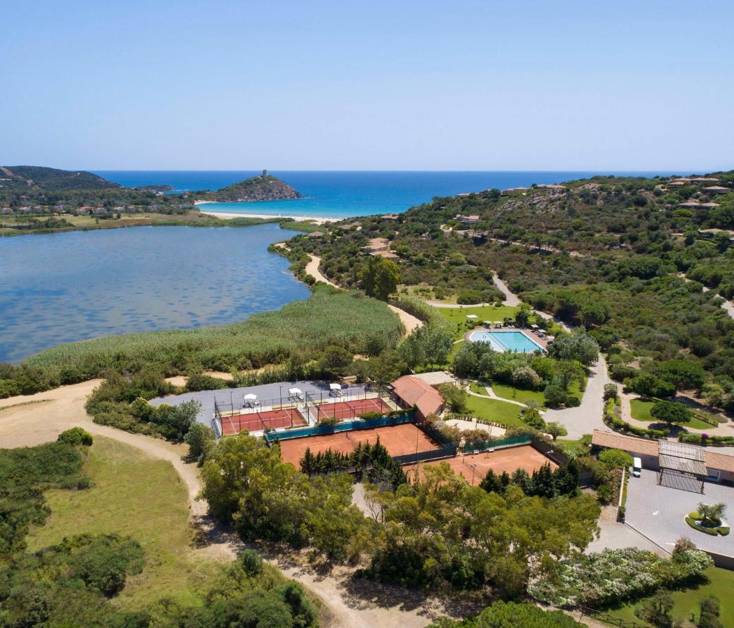 Baia Di Chia Resort Sardinia, Curio Collection By Hilton Екстер'єр фото
