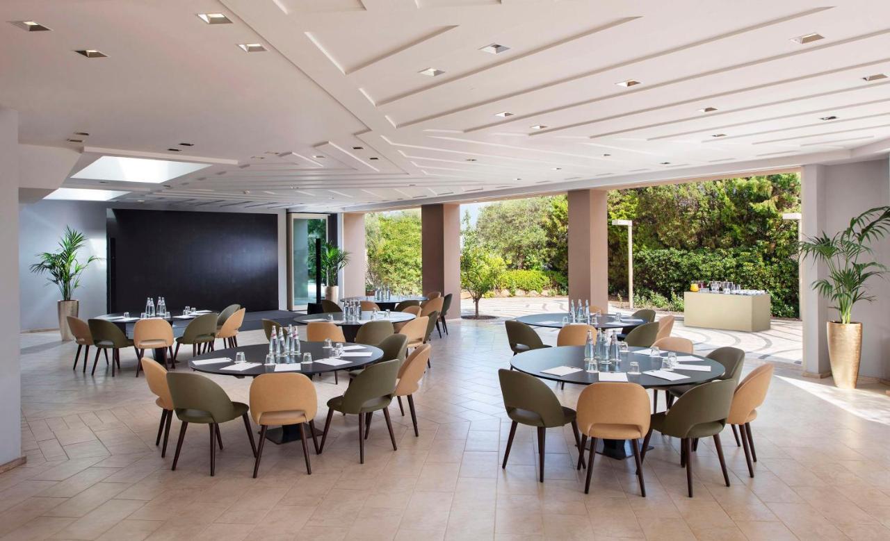 Baia Di Chia Resort Sardinia, Curio Collection By Hilton Екстер'єр фото