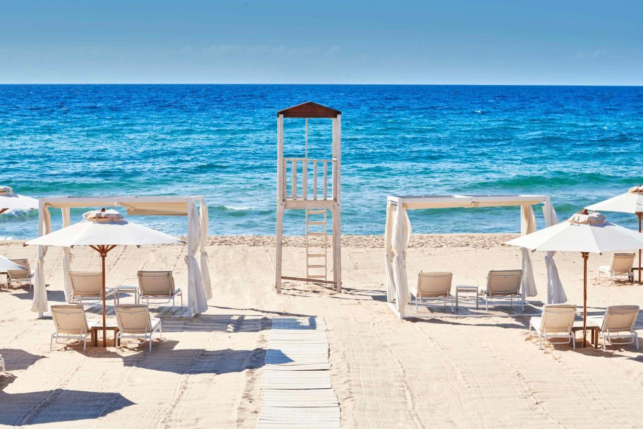 Baia Di Chia Resort Sardinia, Curio Collection By Hilton Екстер'єр фото